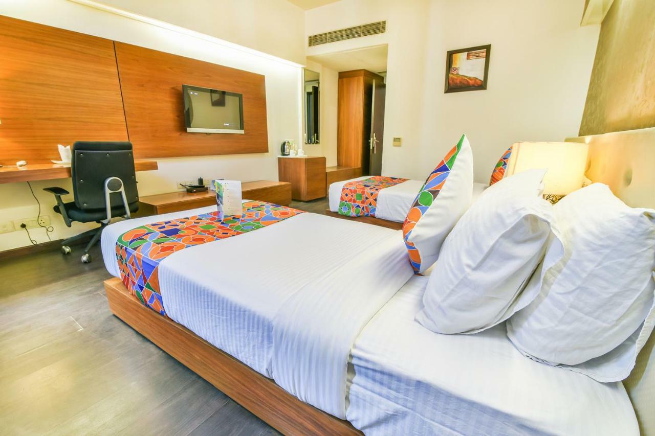 Fabhotel Prime Sage Нью-Дели Экстерьер фото