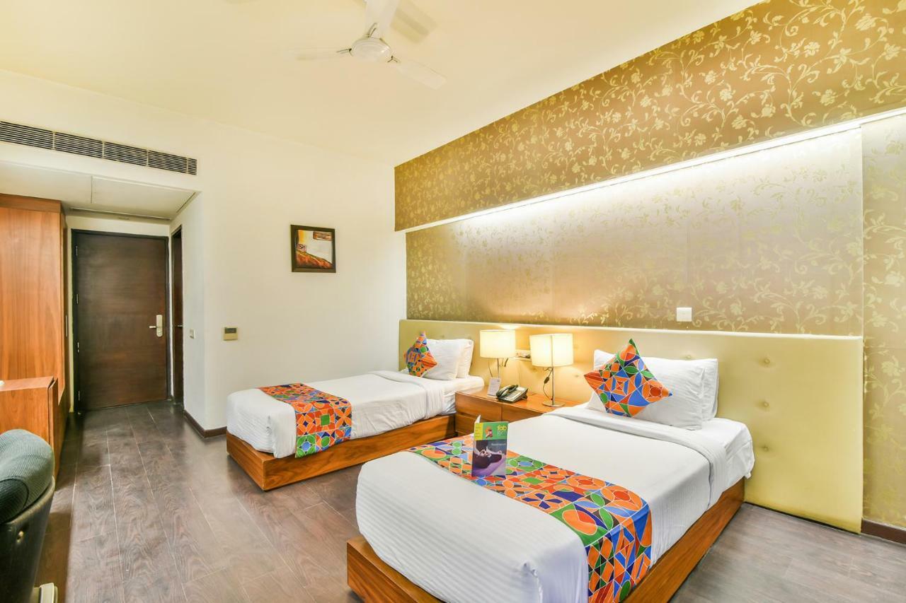 Fabhotel Prime Sage Нью-Дели Экстерьер фото