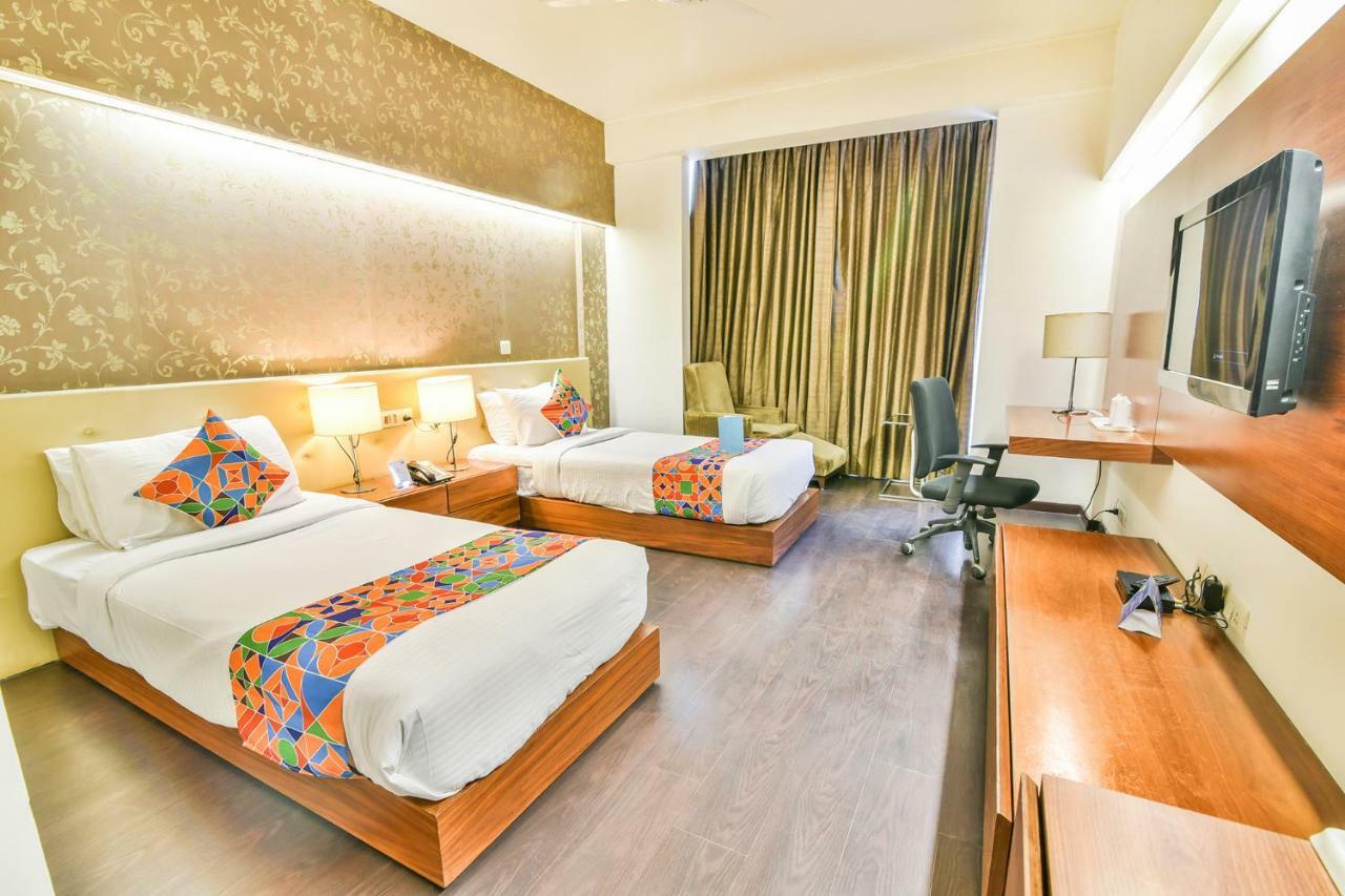 Fabhotel Prime Sage Нью-Дели Экстерьер фото
